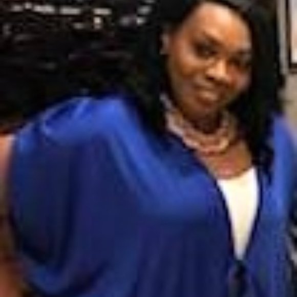 Meet your Posher, Royal - Picture 6 of 6